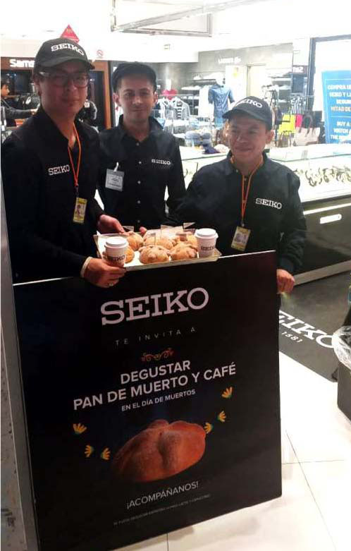 TMI: DFD and Seiko treat Mexico City passengers to a Day of the Dead